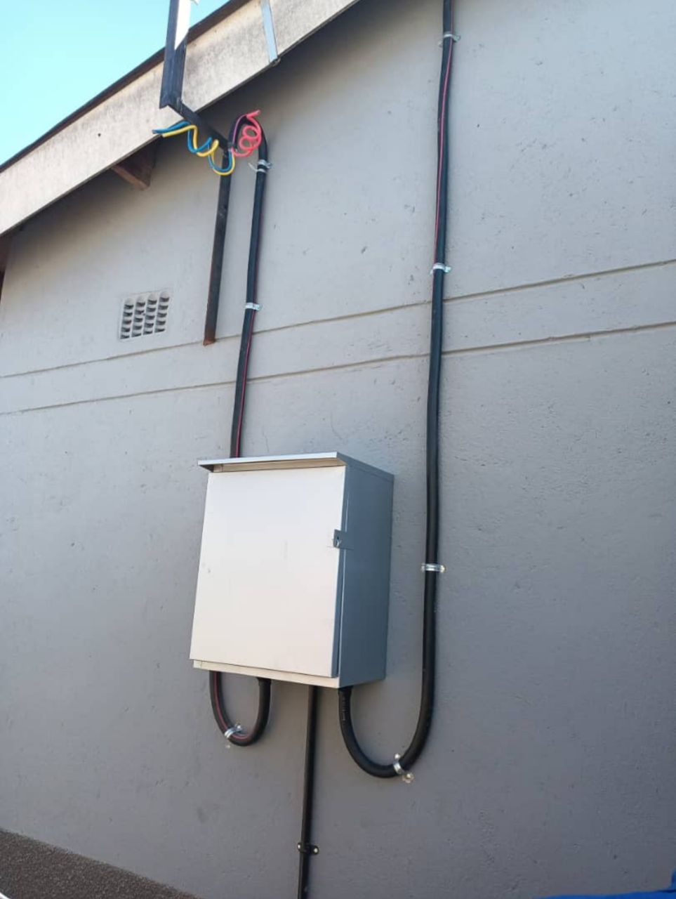 Outdoor electrical conduit and DB installation